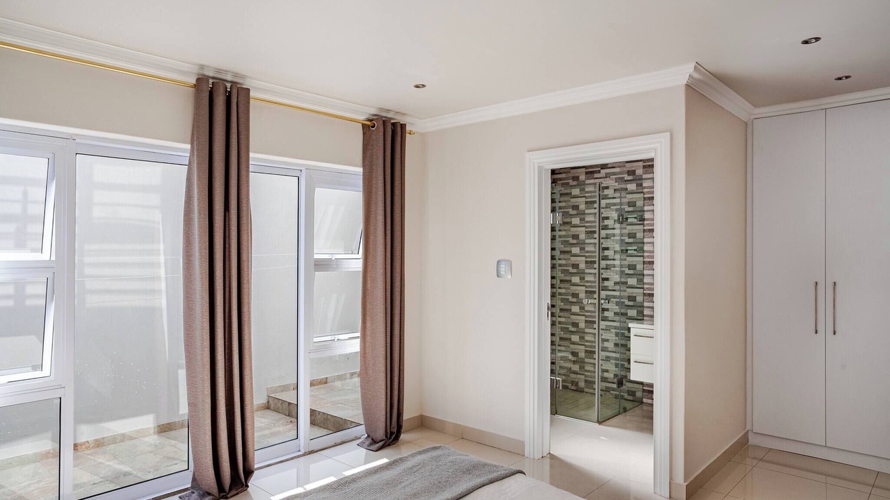 Photo of Bedroom in Claremont