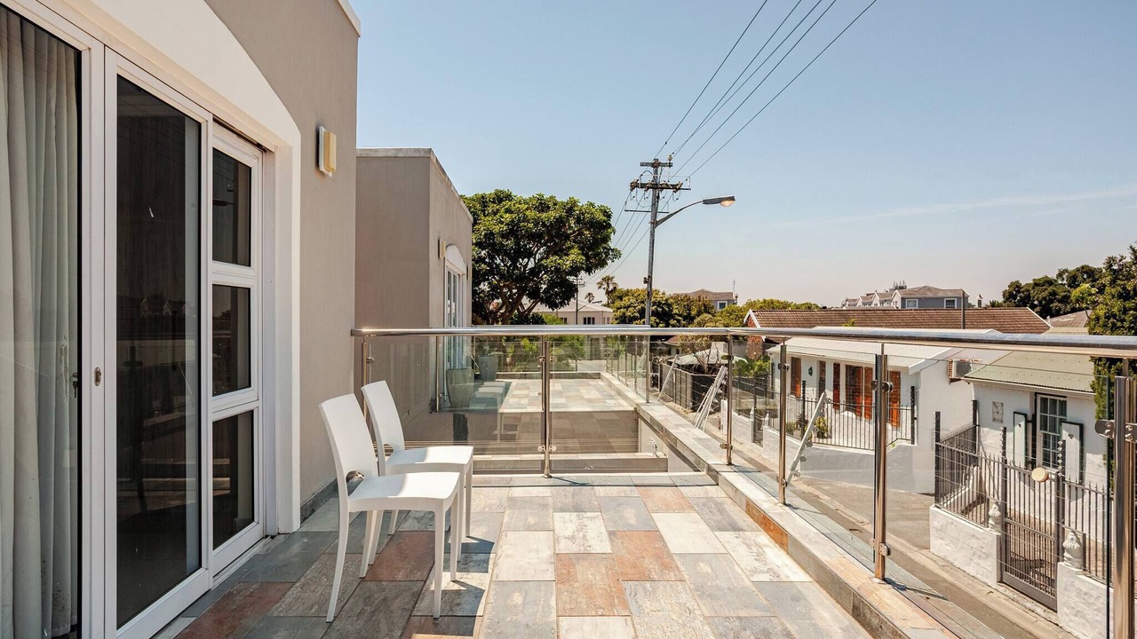 Photo of Patio Balcony in Claremont