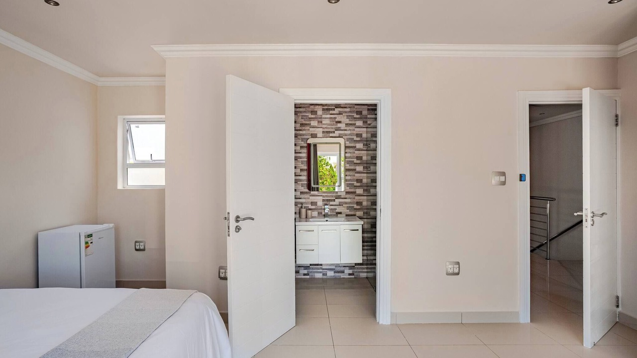 Photo of Bedroom in Claremont