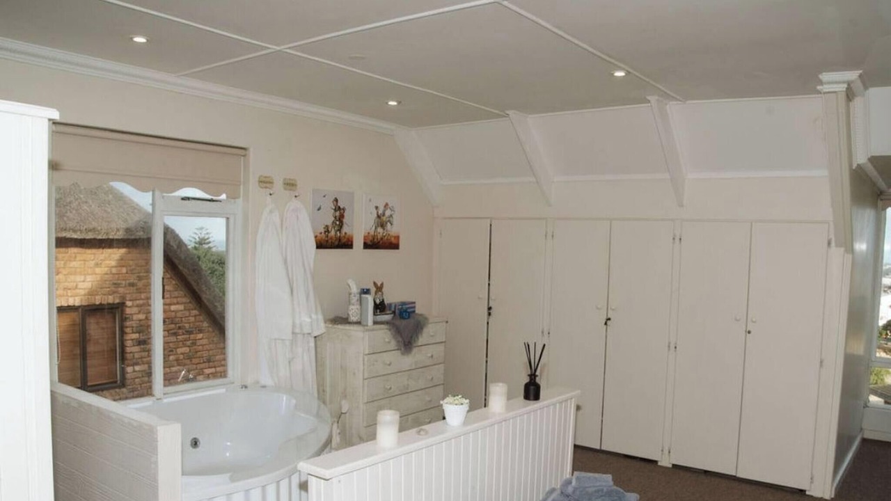Photo of Bathroom in Still Bay