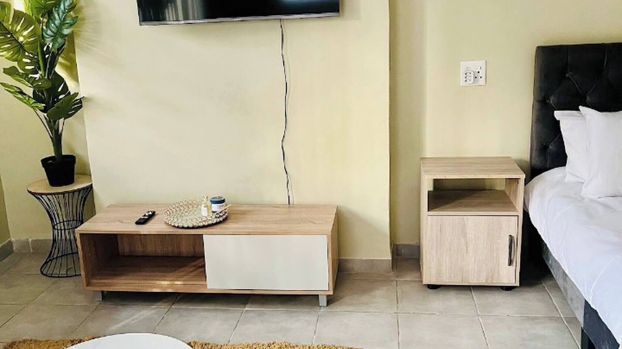 Photo of Livingroom in Constantia Kloof