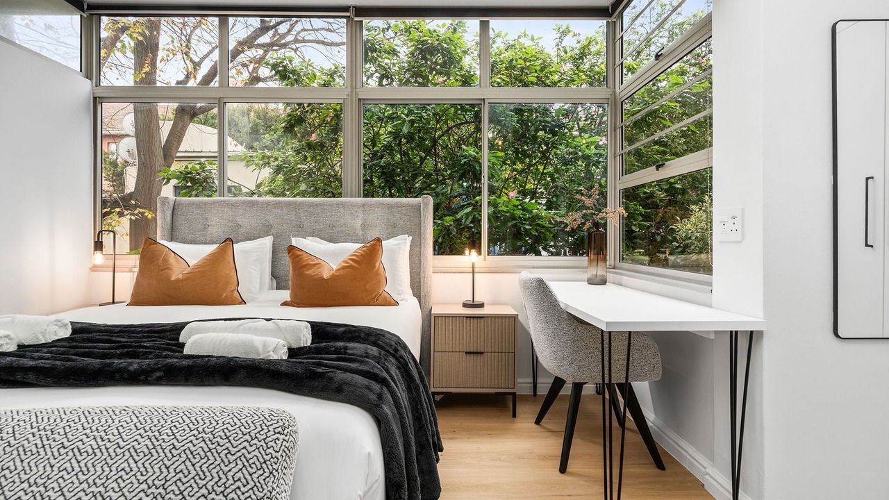 Photo of Bedroom in Three Anchor Bay