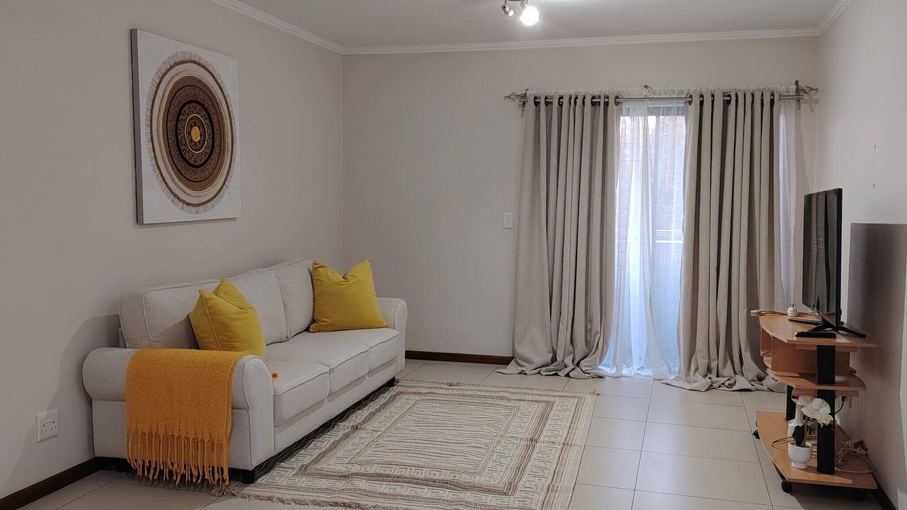 Photo of Livingroom in Greater Johannesburg Metropolitan Area