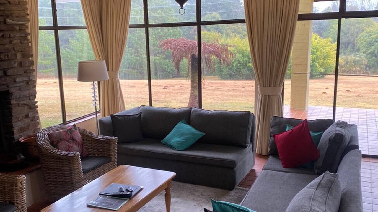 Photo of Livingroom in Cathkin Park