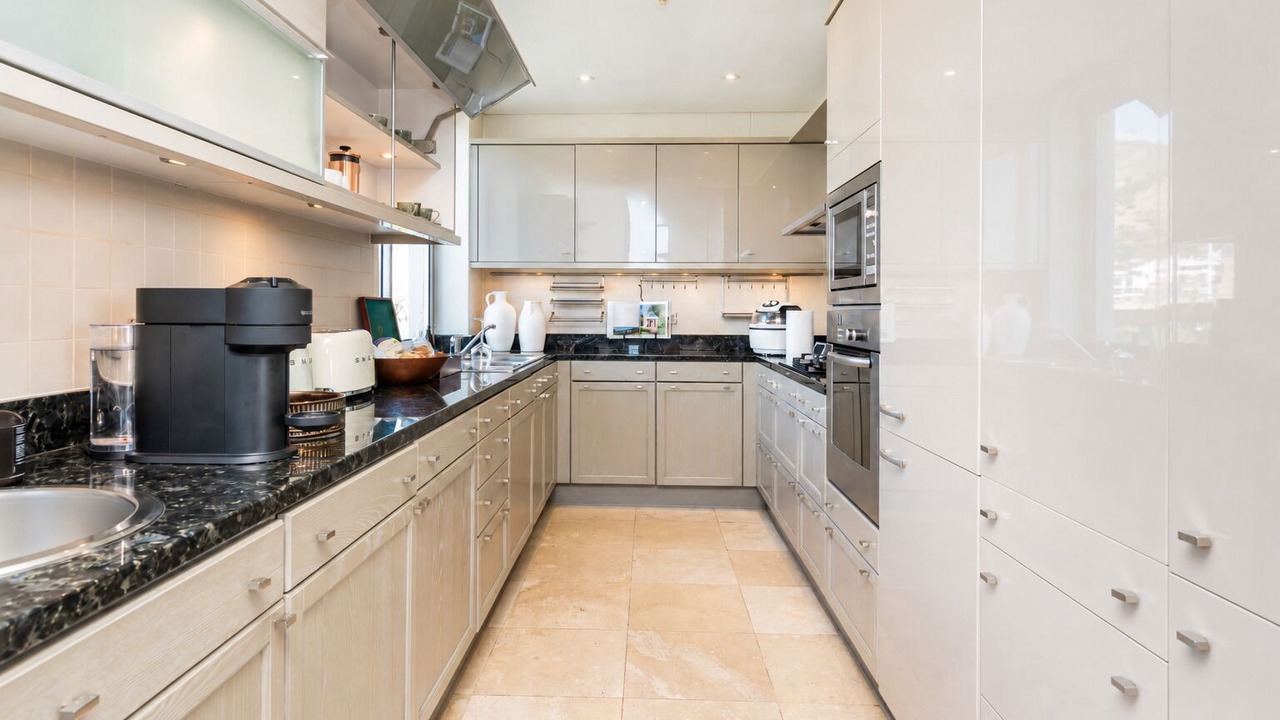 Photo of Kitchen in Victoria and Alfred Waterfront
