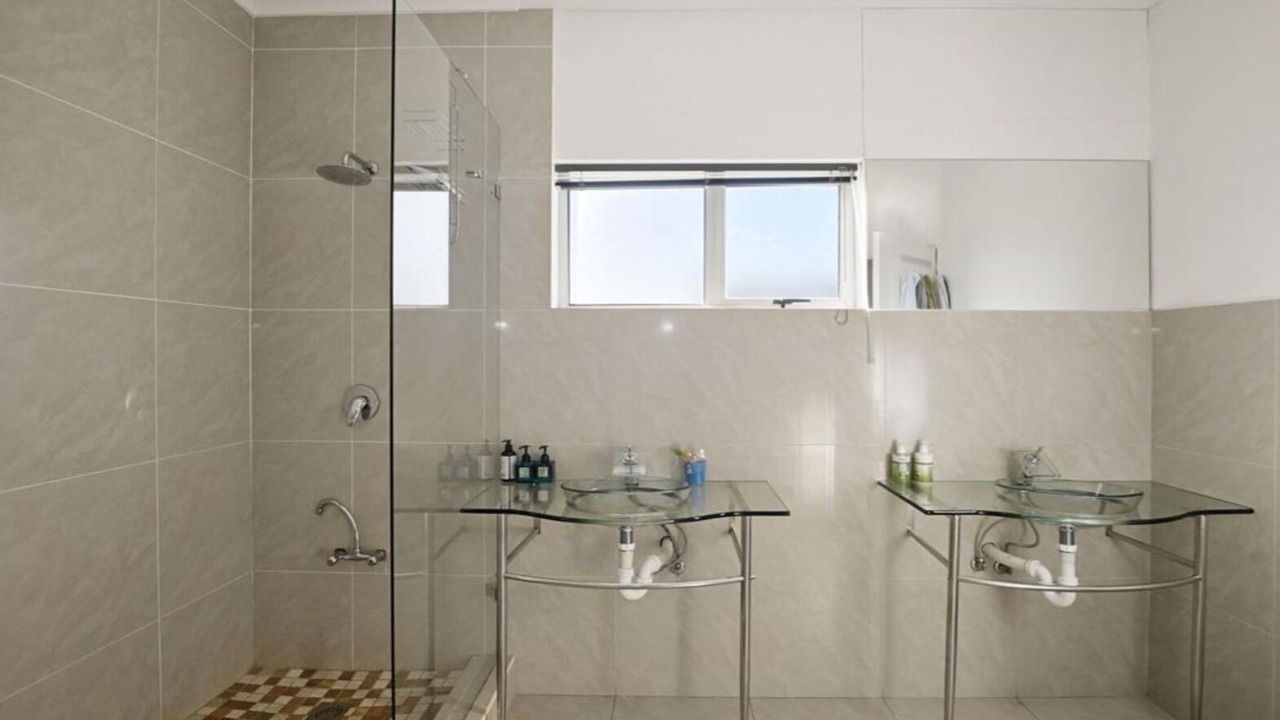 Photo of Bathroom in Bloubergstrand