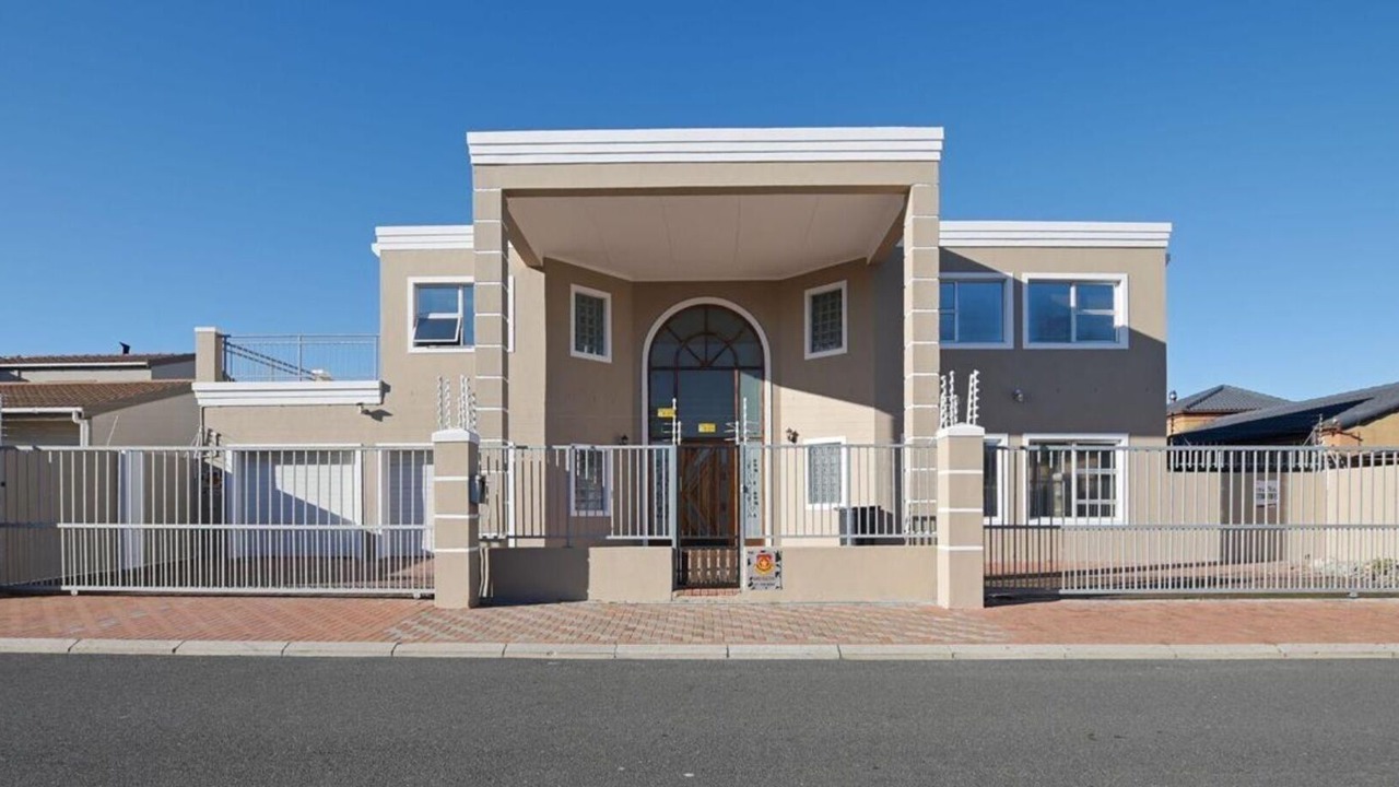 Photo of Outdoor in Bloubergstrand
