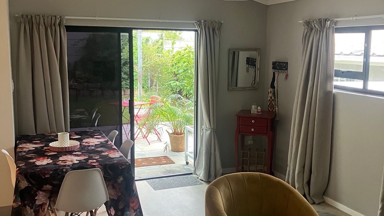 Photo of Livingroom in Stellenbosch