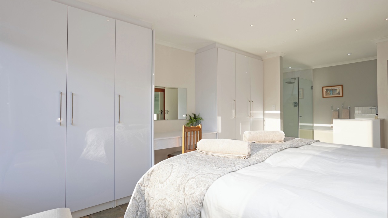 Photo of Bedroom in Noordhoek