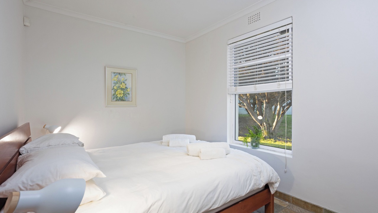 Photo of Bedroom in Noordhoek