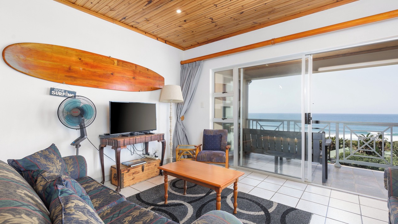 Photo of Livingroom in Umzumbe