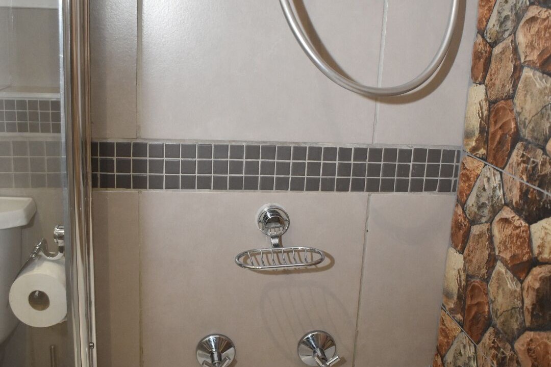 Photo of Bathroom in Greater Johannesburg Metropolitan Area