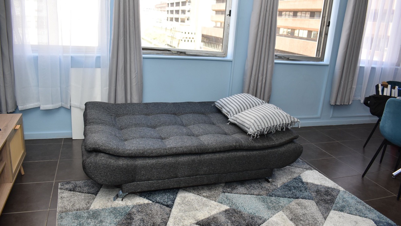 Photo of Livingroom in Greater Johannesburg Metropolitan Area
