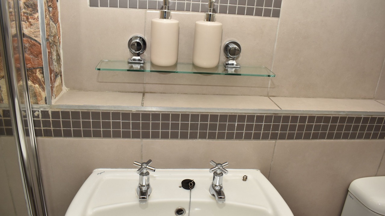 Photo of Bathroom in Greater Johannesburg Metropolitan Area