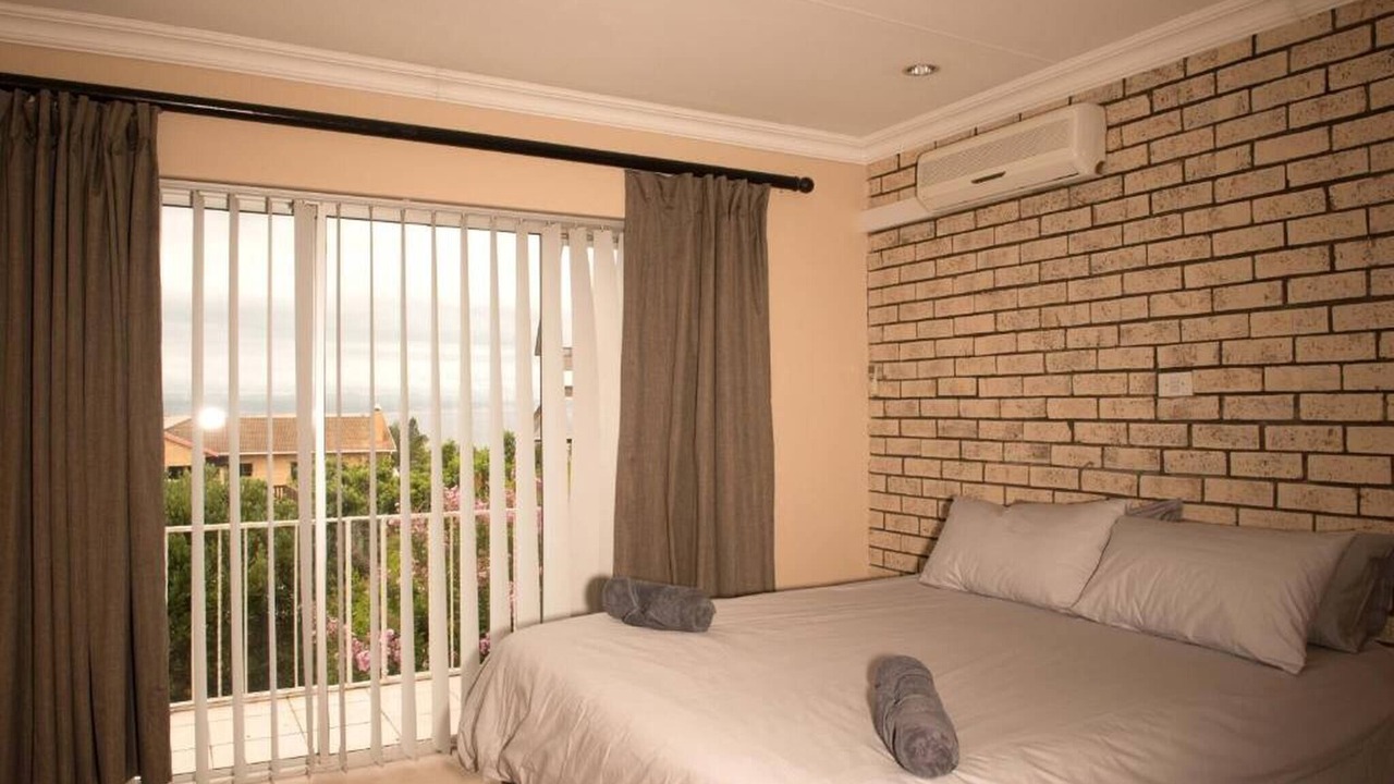Photo of Bedroom in Wavecrest