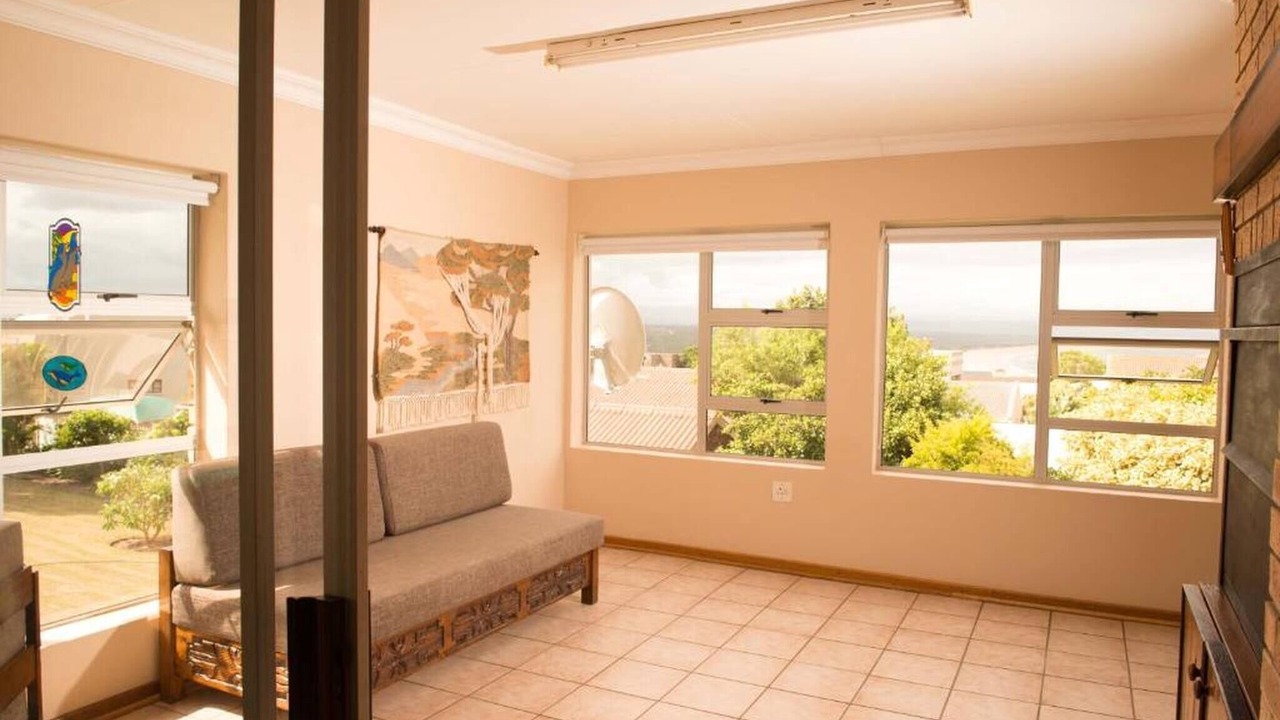 Photo of Livingroom in Wavecrest