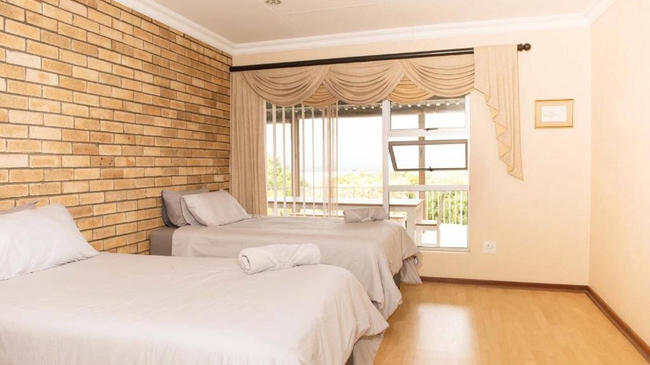 Photo of Bedroom in Wavecrest
