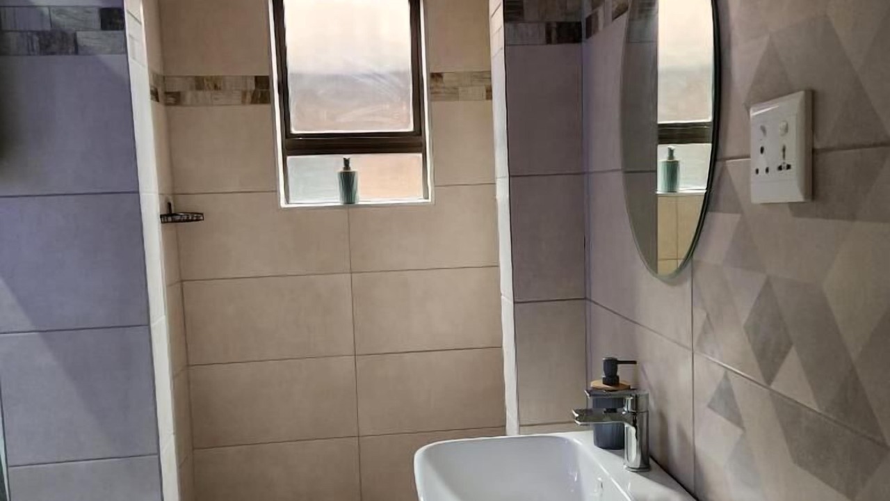 Photo of Bathroom in Akasia
