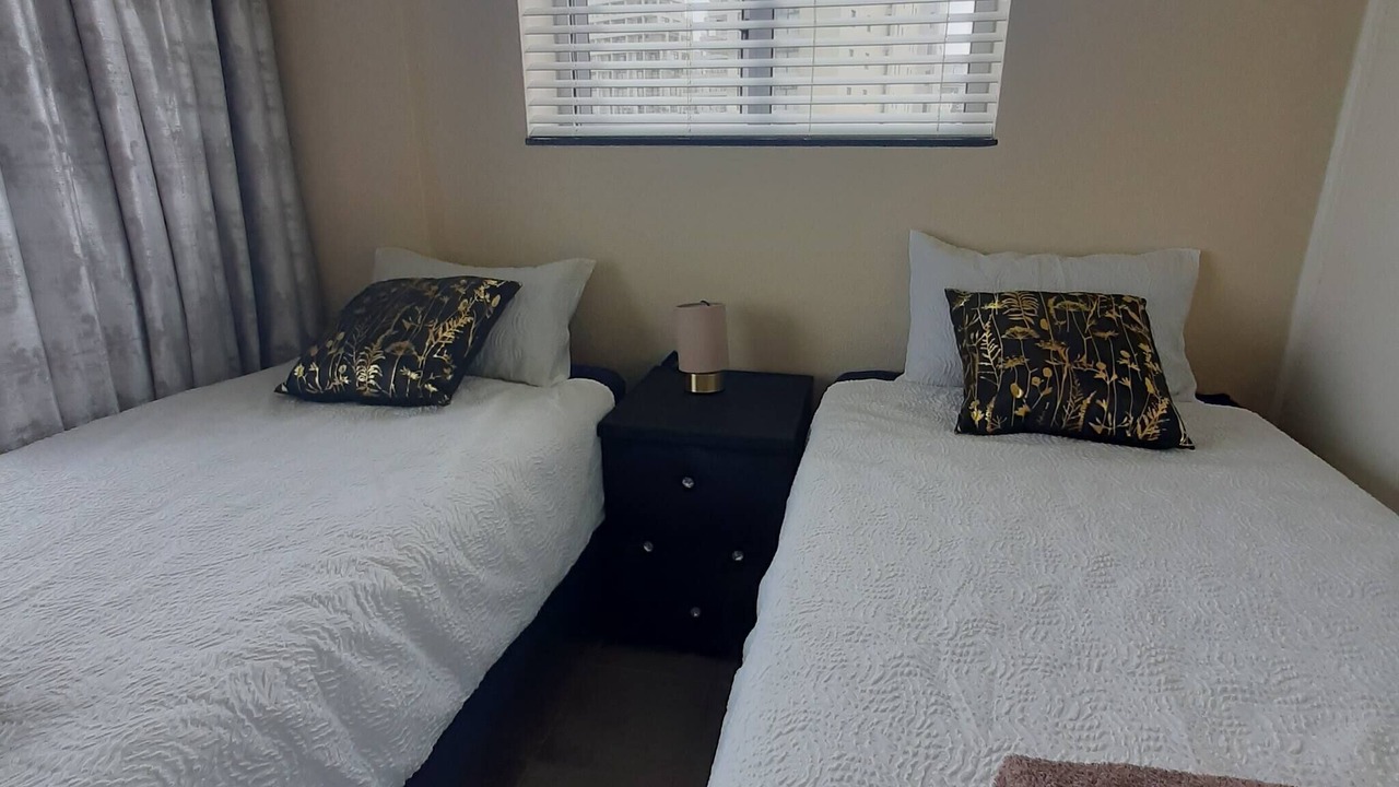 Photo of Bedroom in Quigney Beach