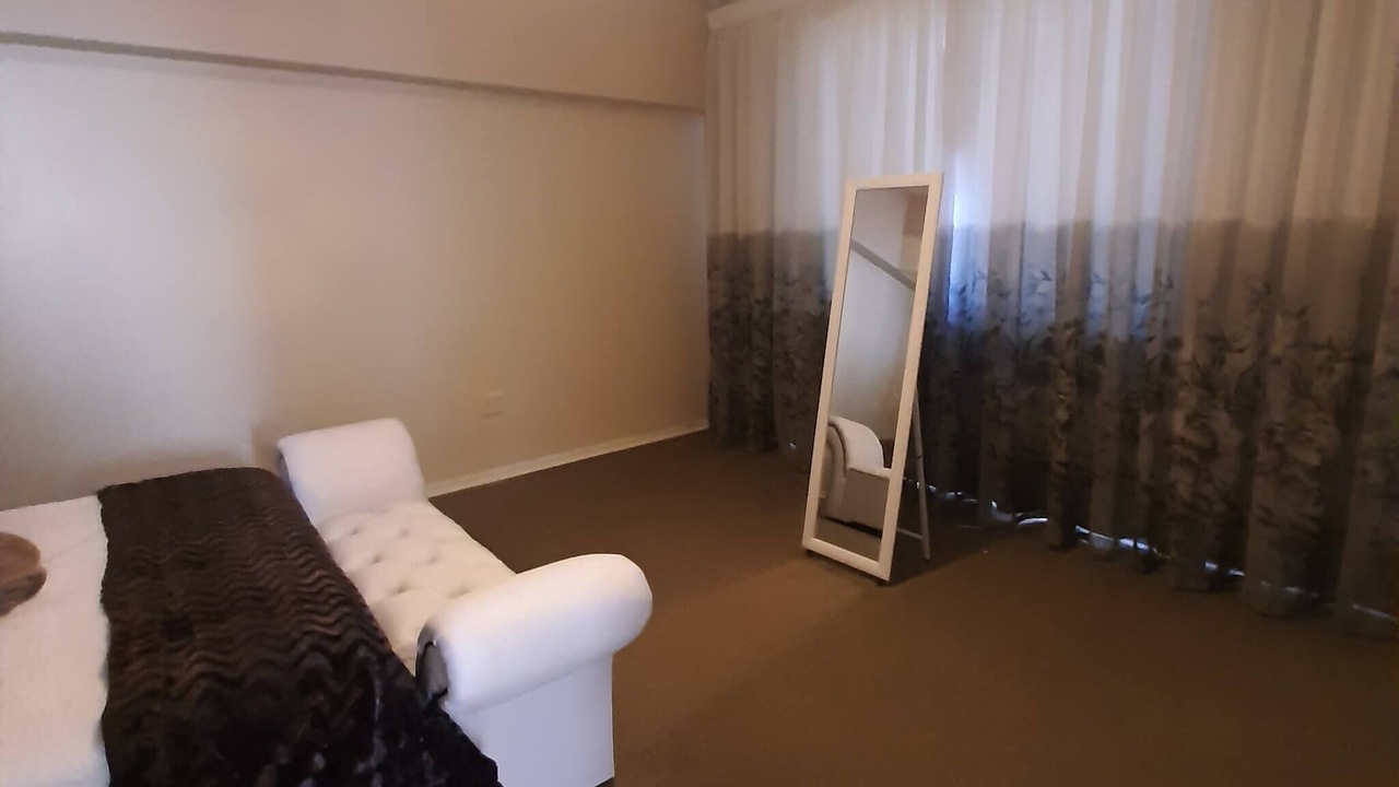 Photo of Bedroom in Quigney Beach