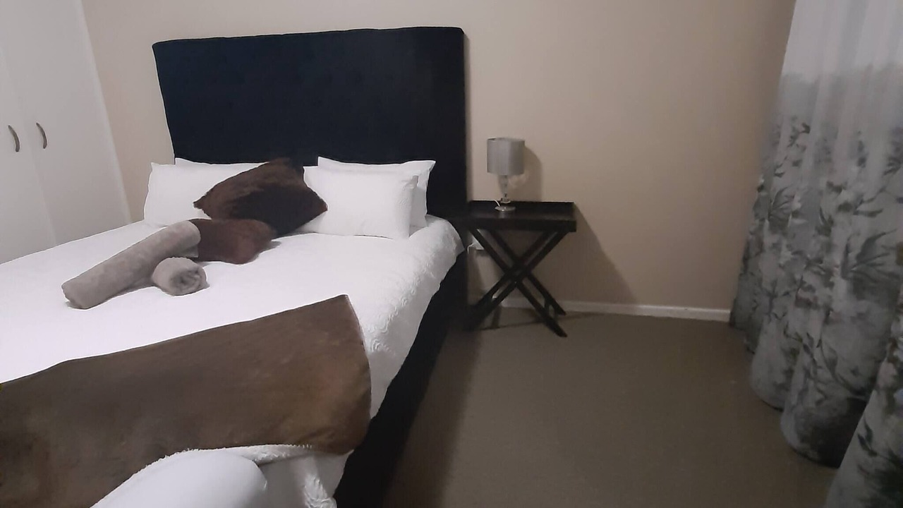 Photo of Bedroom in Quigney Beach