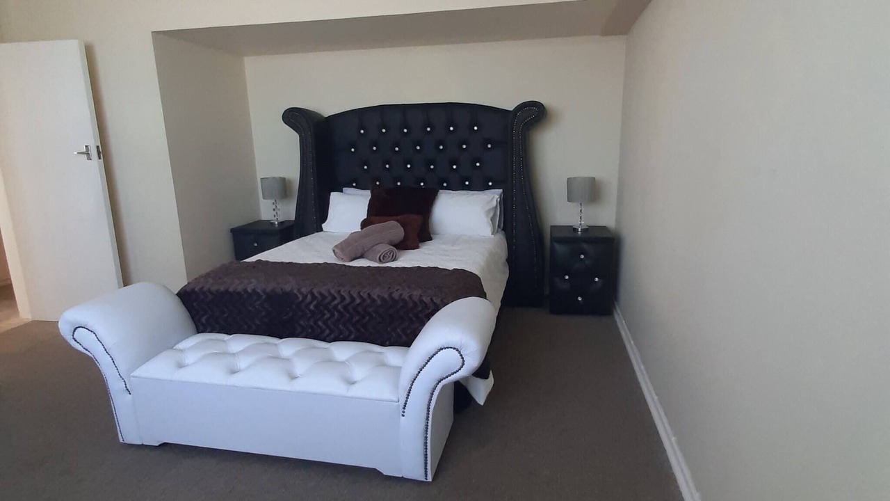 Photo of Bedroom in Quigney Beach