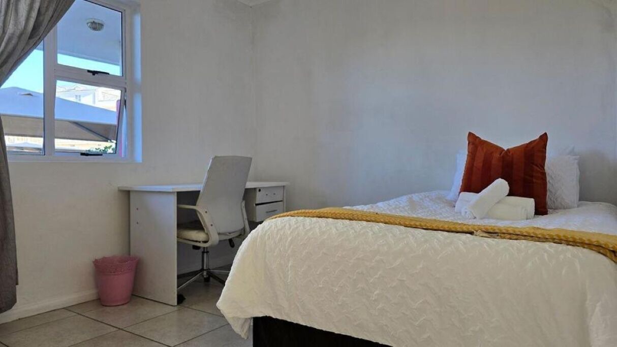 Photo of Bedroom in Muizenberg