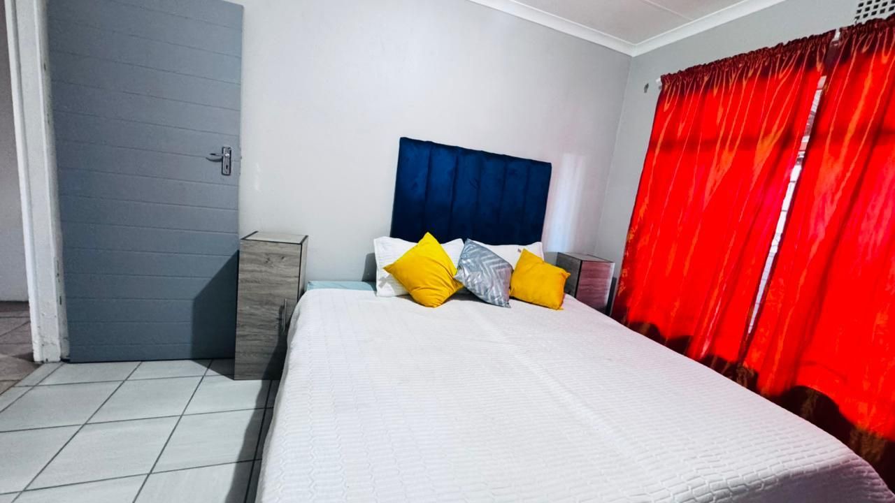 Photo of Bedroom in Bloemfontein