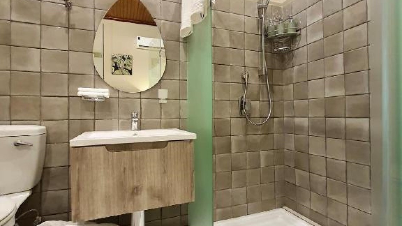 Photo of Bathroom in Robertson