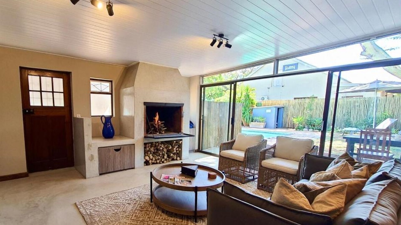 Photo of Livingroom in Robertson
