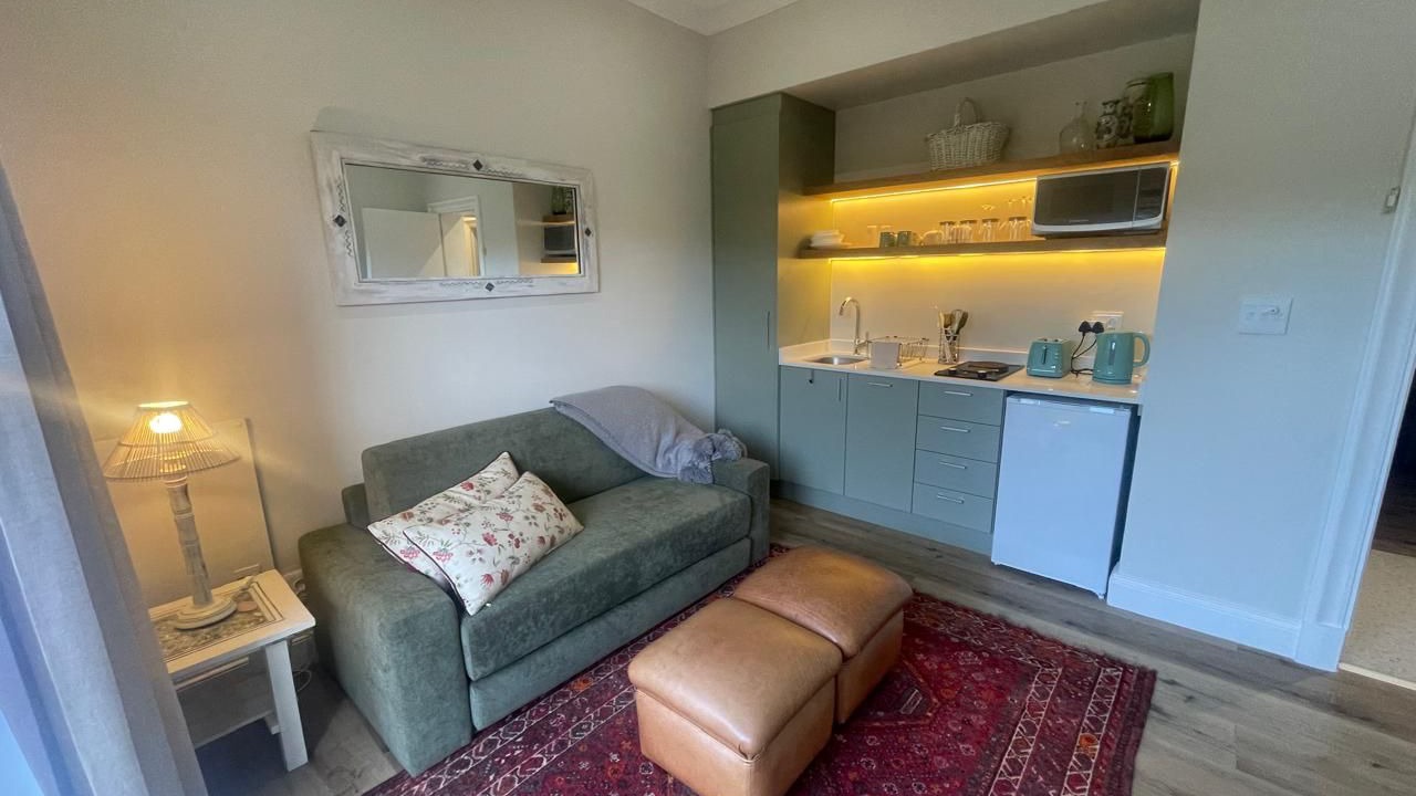 Photo of Livingroom in Claremont
