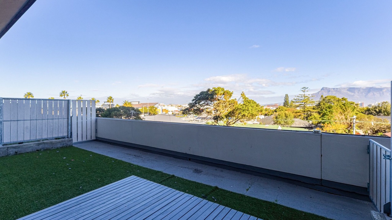 Photo of Patio Balcony in Milnerton