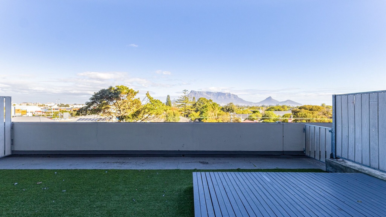 Photo of Patio Balcony in Milnerton