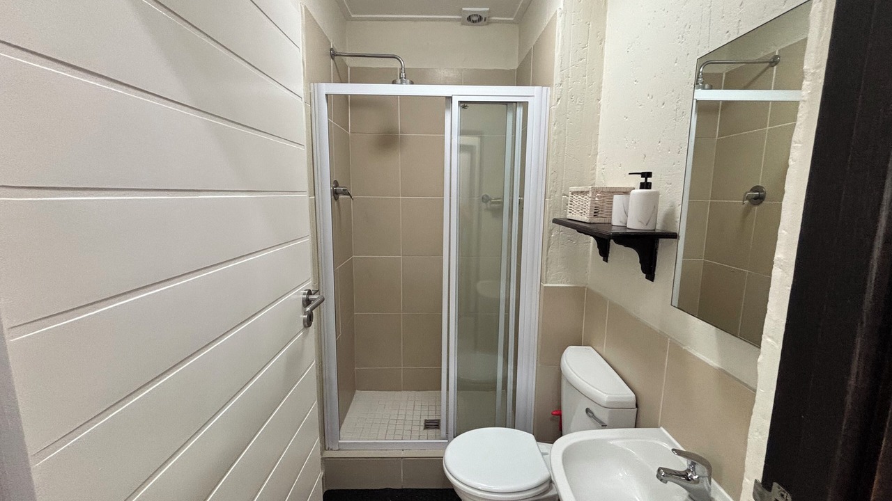 Photo of Bathroom in Greater Johannesburg Metropolitan Area