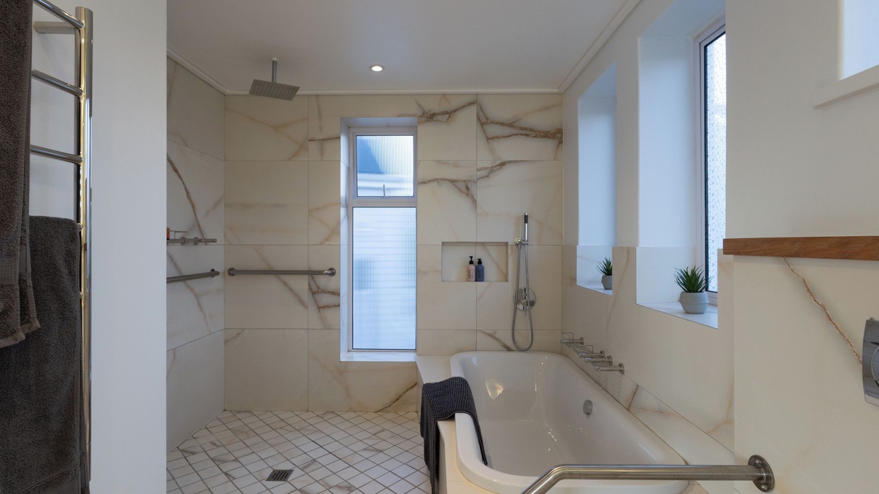 Photo of Bathroom in Knysna Central