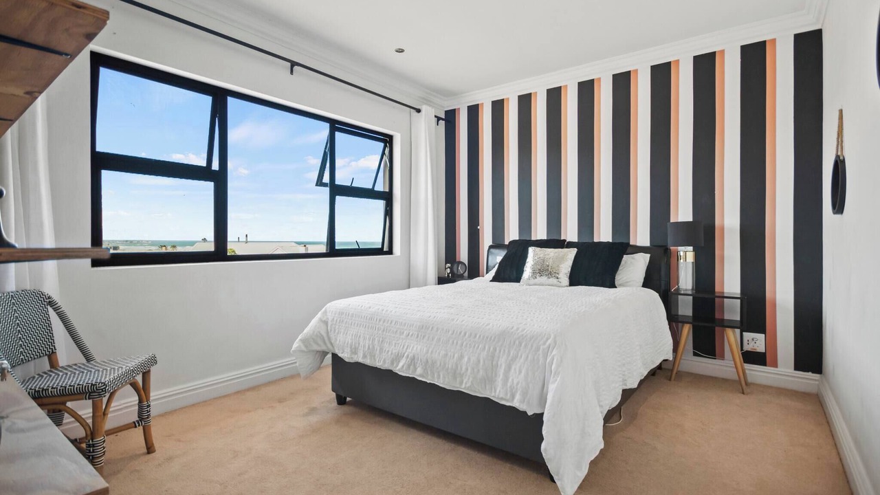 Photo of Bedroom in Melkbosstrand