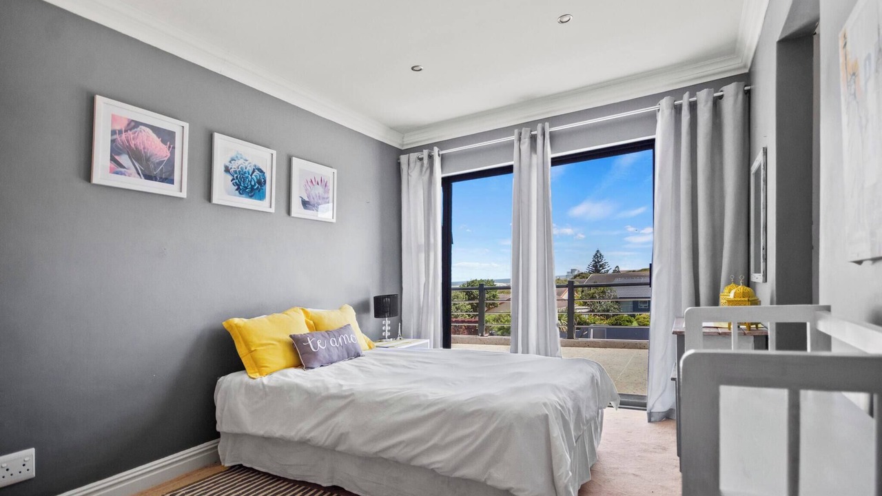 Photo of Bedroom in Melkbosstrand