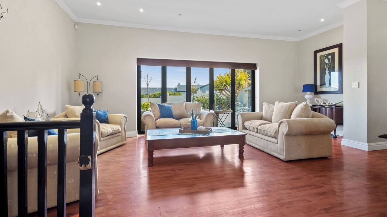 Photo of Livingroom in Melkbosstrand