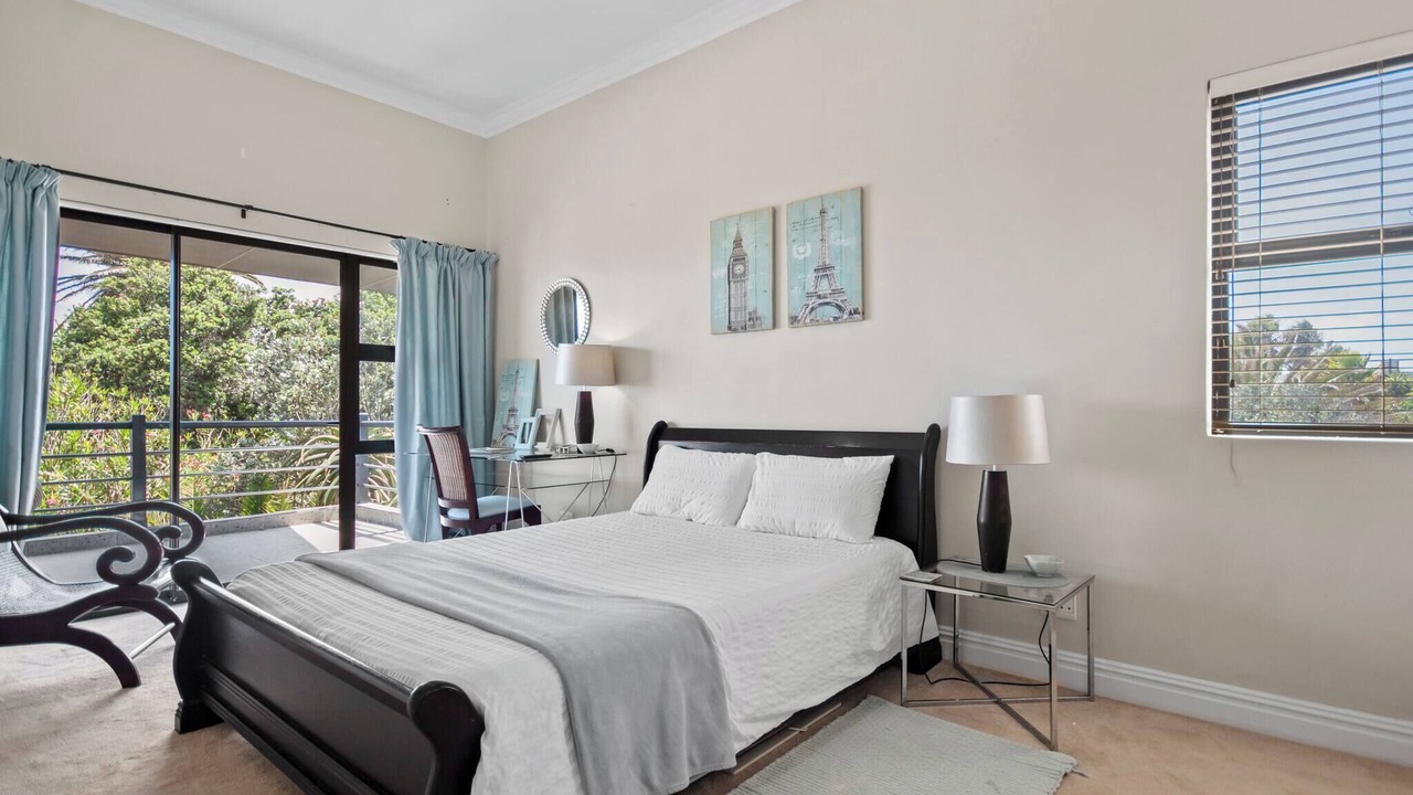 Photo of Bedroom in Melkbosstrand