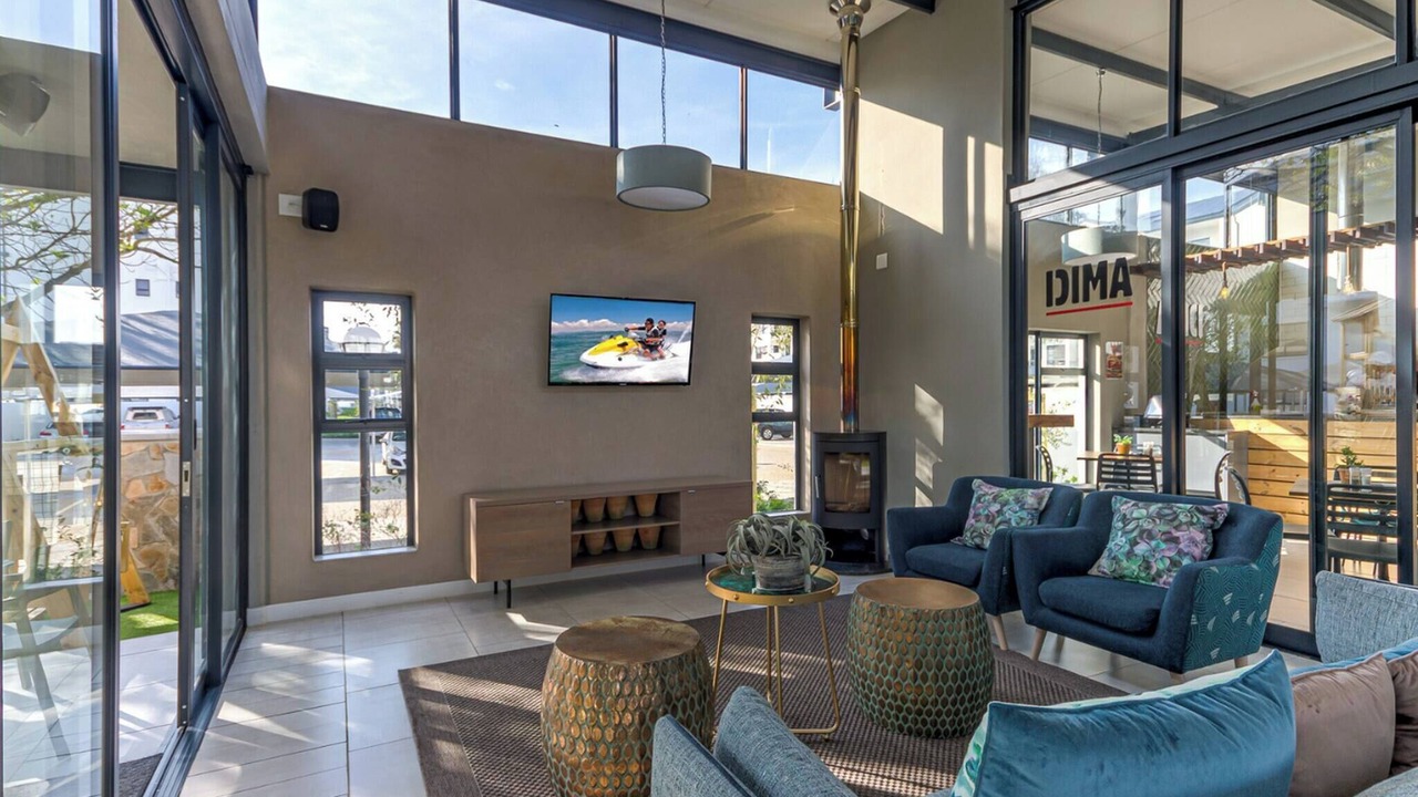 Photo of Livingroom in Firgrove Rural