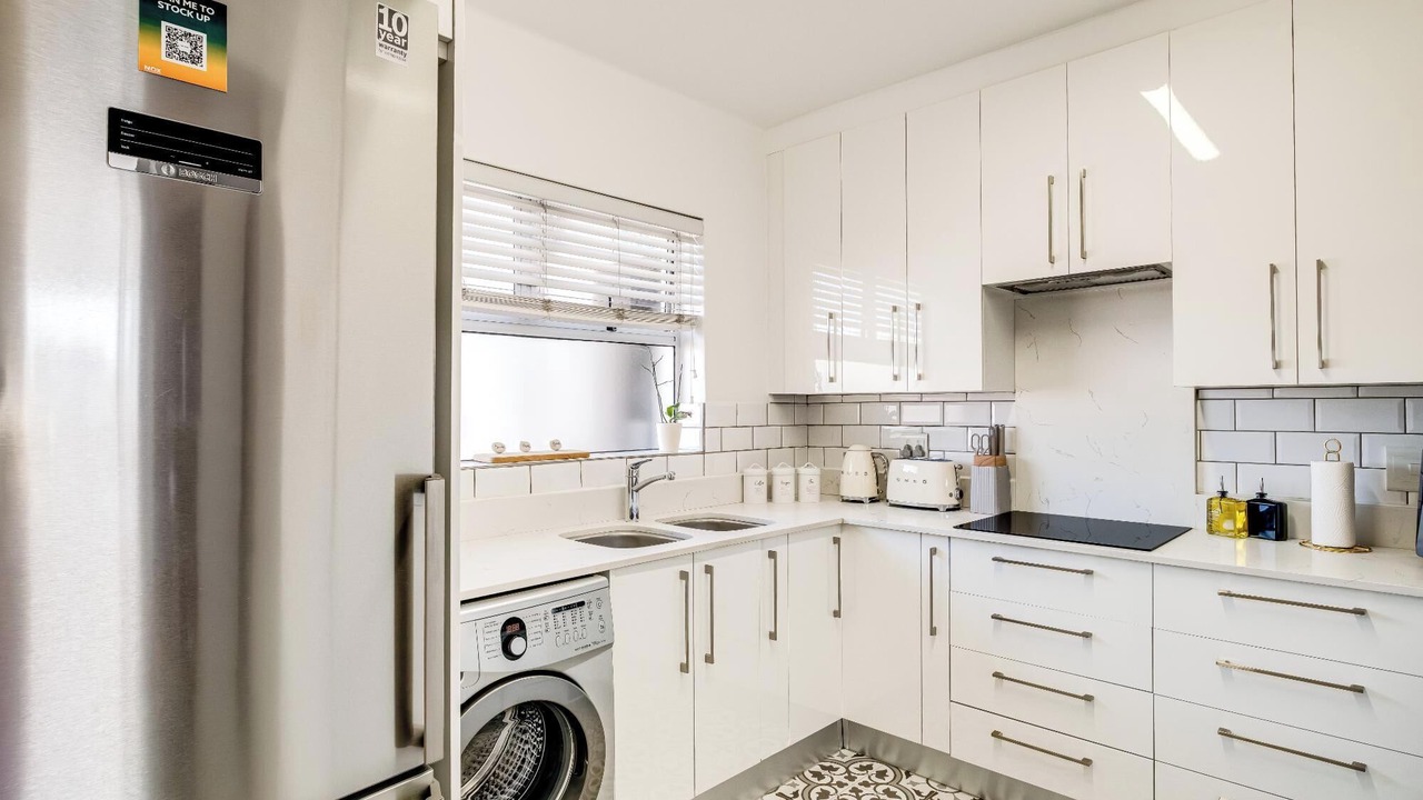 Photo of Kitchen in Three Anchor Bay