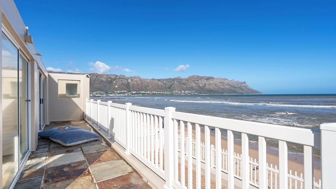 Photo of Outdoor in Gordons Bay Central