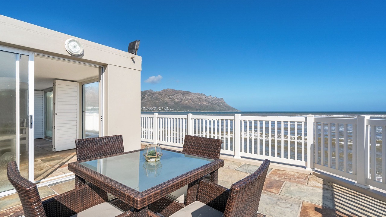 Photo of Outdoor in Gordons Bay Central