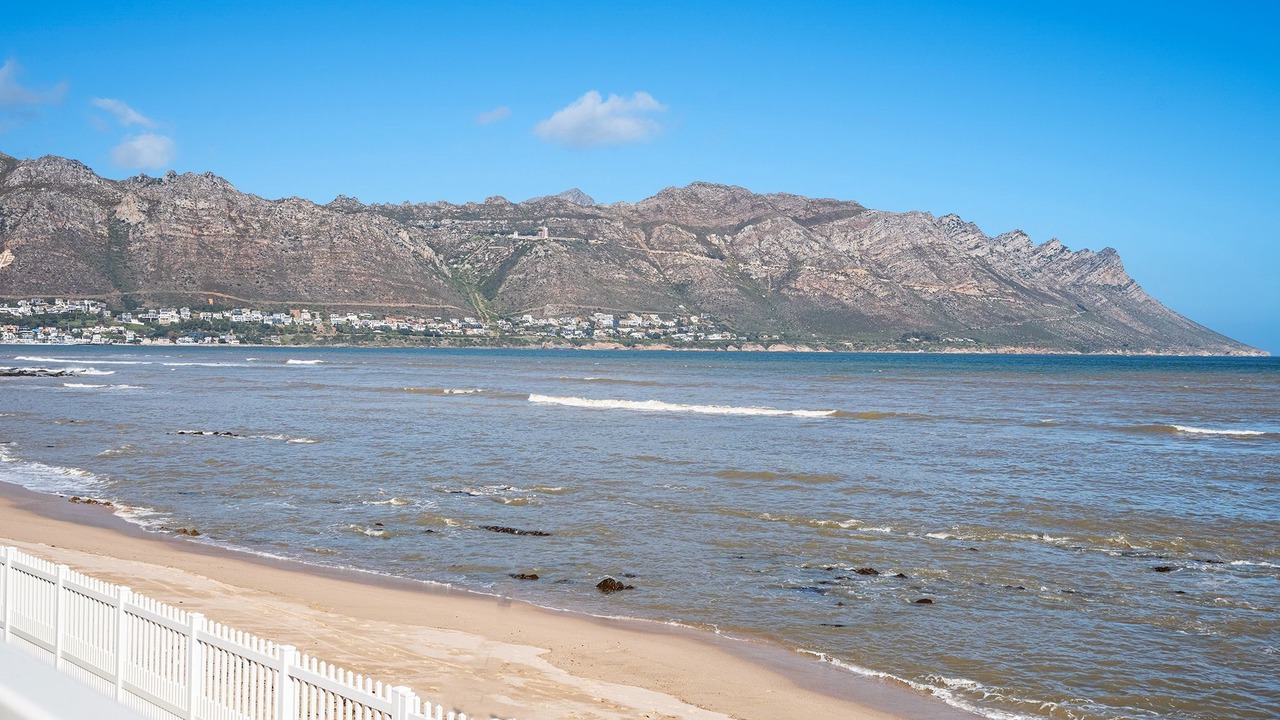 Photo of Others in Gordons Bay Central