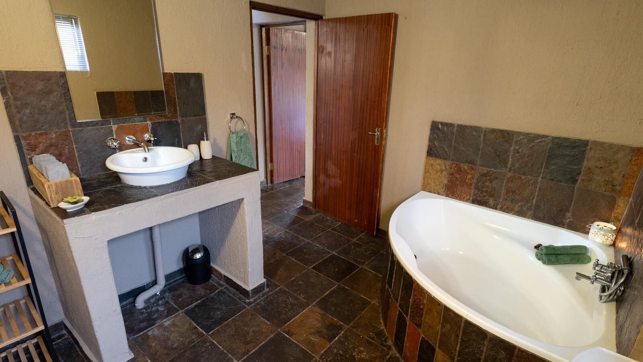 Photo of Bathroom in Hoedspruit
