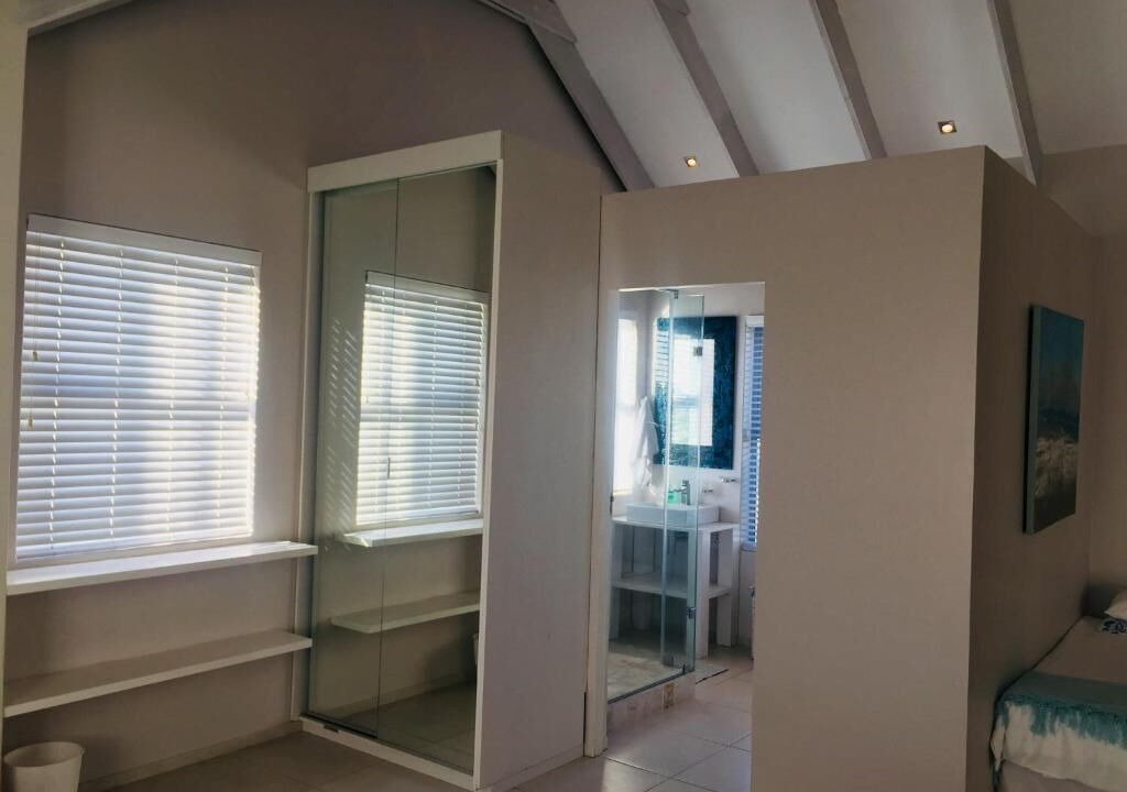 Photo of Bedroom in Calypso Beach