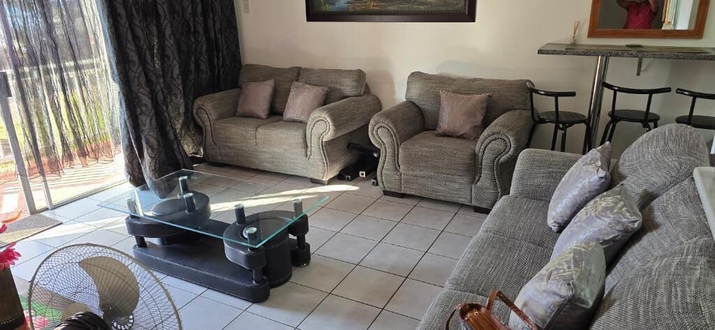 Photo of Livingroom in Durban Beachfront