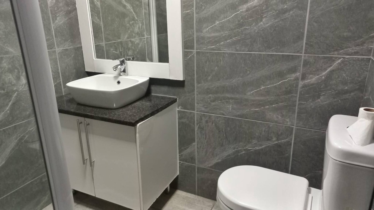 Photo of Bathroom in Muckleneuk