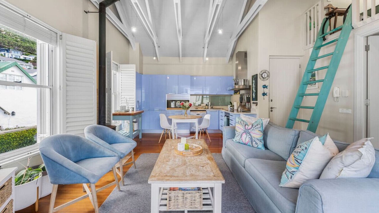 Photo of Livingroom in Kalk Bay