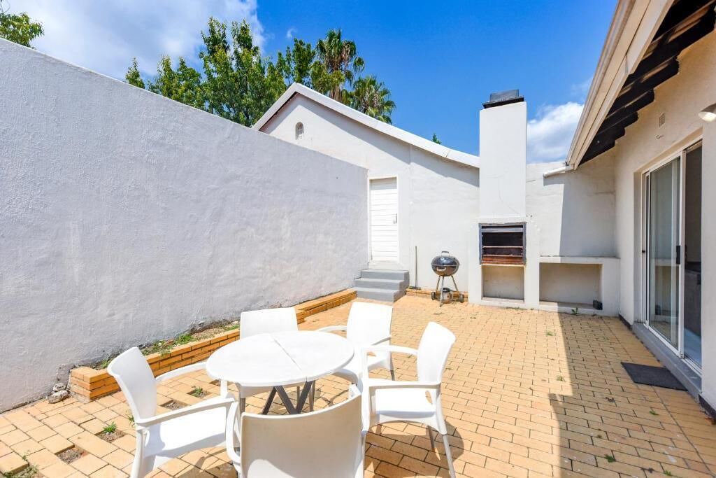 Photo of Outdoor in Gallo Manor